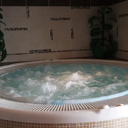 Jasses De Camargue منتزه العطل جالارجو له مونتو