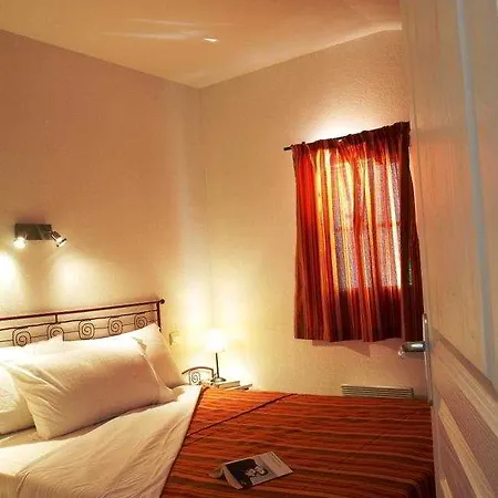 Jasses De Camargue 3* 갈라르그-르-몽튜