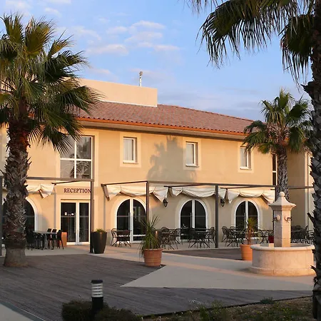 Jasses De Camargue 3*
